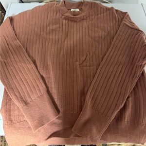 Abercrombie & Fitch women’s Rust Crewneck Sweater